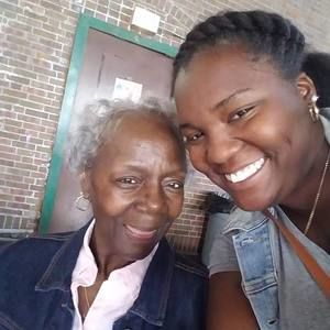 Meet your Posher, Sandra